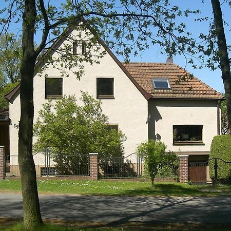 Ferienwohnung Am Wasserturm ホーエン・ノイエンドルフ エクステリア 写真